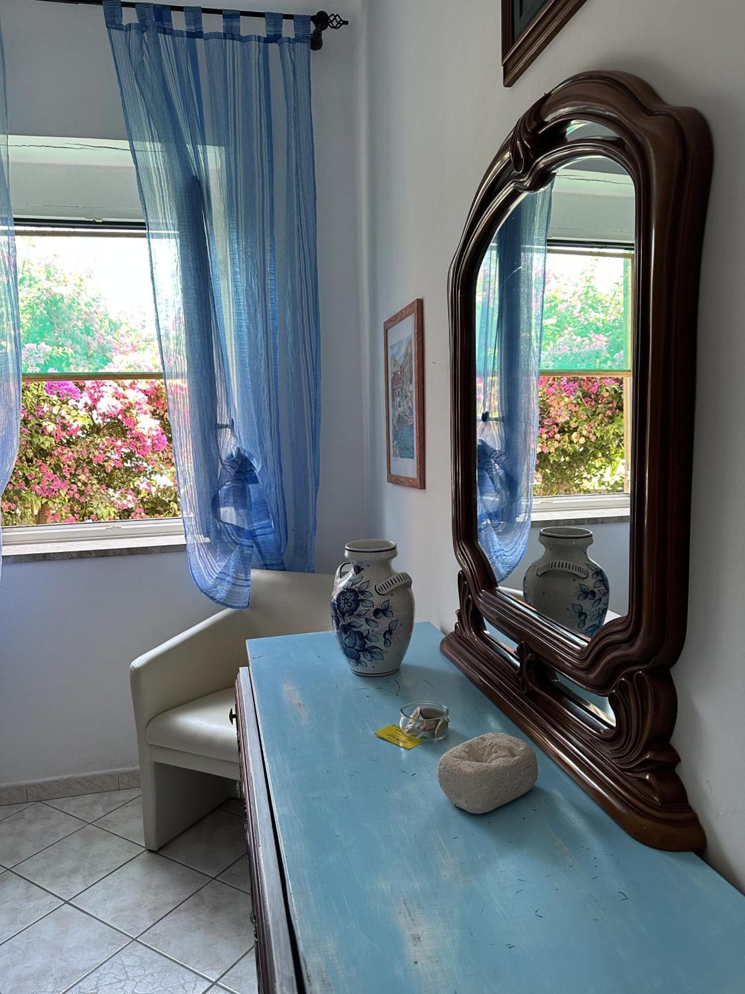 Casa Talento Villa Ponza Bagian luar foto